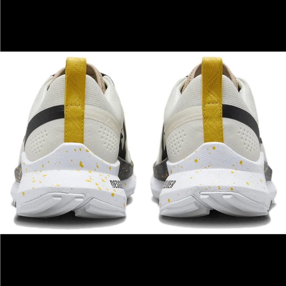 Level SS/New - Nike React Pegasus Trail 4 Low Pale Ivory Khaki - DJ6158-100 new - Picture 2 of 6